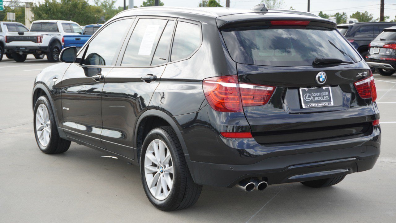 Used 2017 BMW X3 sDrive28i RWD image 8
