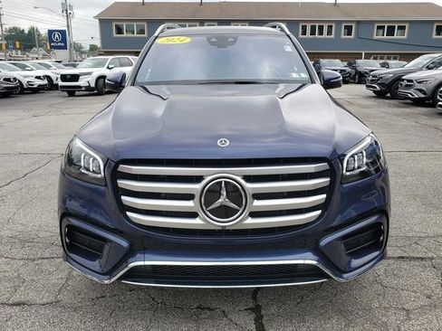 Used 2024 Mercedes-Benz GLS 450 4MATIC image 3