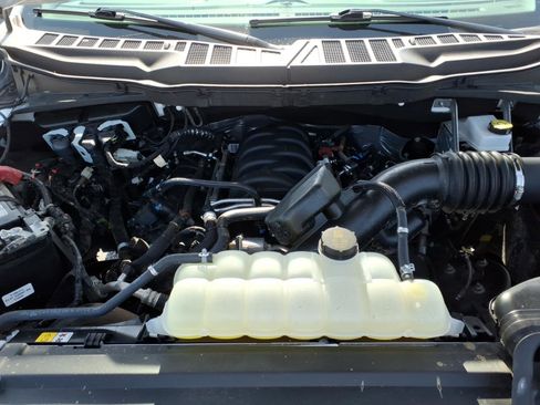 Certified 2025 Ford F150 XLT w/ Equipment Group 301A Standard AWD/4WD image 11