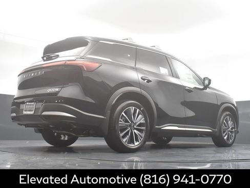 Certified 2026 INFINITI QX60 Luxe w/ Cargo Package image 32