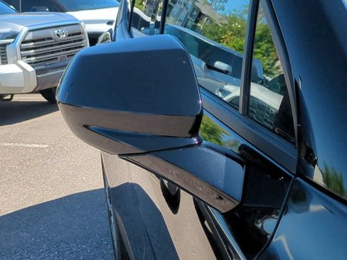 Used 2025 Chevrolet Blazer LT FWD image 12
