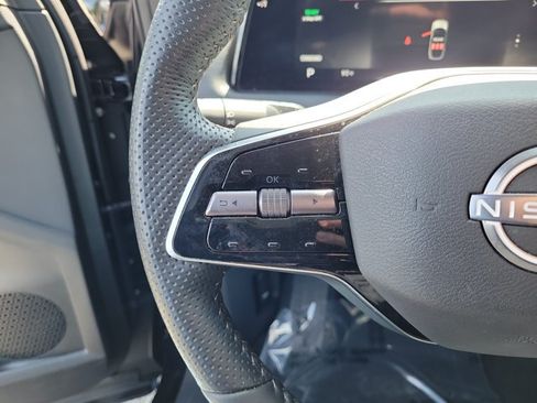 Used 2024 Nissan Ariya FWD image 22