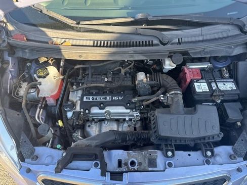 Used 2015 Chevrolet Spark LT image 29