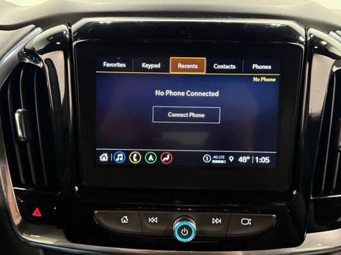 Used 2023 Chevrolet Traverse RS image 26