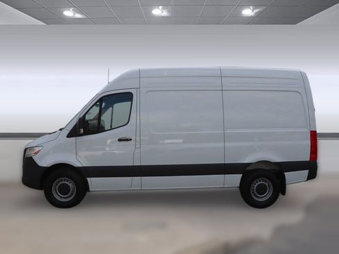 New 2025 Mercedes-Benz Sprinter 2500 image 2