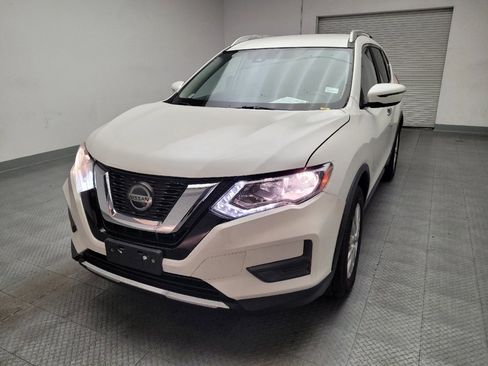 Used 2020 Nissan Rogue SV FWD image 15