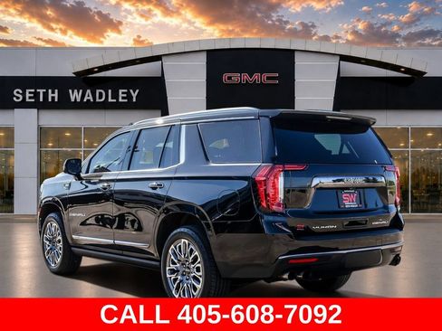 Used 2023 GMC Yukon Denali Ultimate AWD/4WD image 5