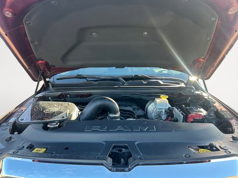 Used 2019 RAM 1500 Limited image 31