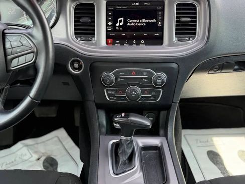 Used 2023 Dodge Charger SXT RWD image 9