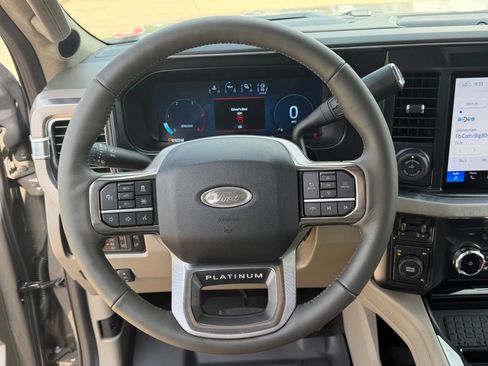 New 2026 Ford F450 Platinum w/ Platinum Plus Package AWD/4WD image 32