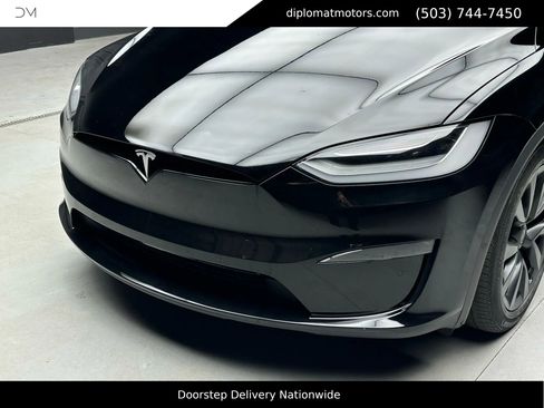 Used 2023 Tesla Model X image 13