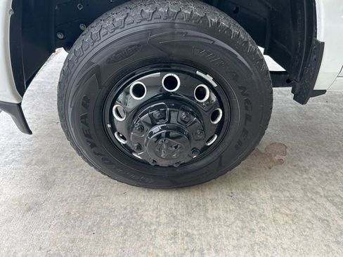 Used 2024 RAM 3500 Big Horn w/ Night Edition image 14