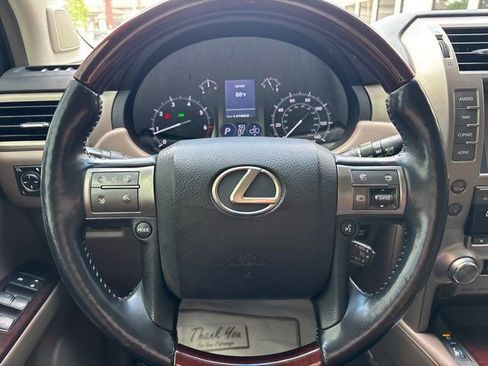 Used 2014 Lexus GX 460 Luxury image 30