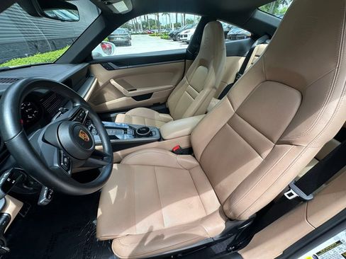 Certified 2022 Porsche 911 Carrera 4S AWD/4WD image 5