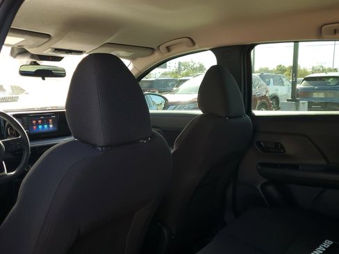 Certified 2025 Nissan Kicks S image 12