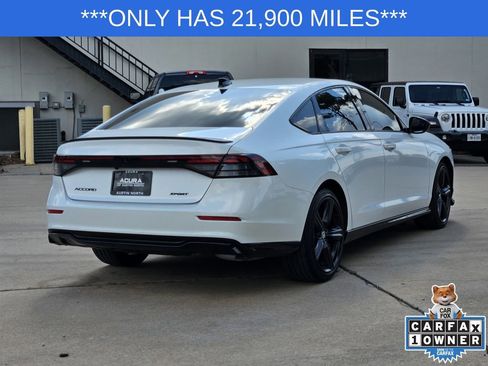 Used 2023 Honda Accord Sport image 6