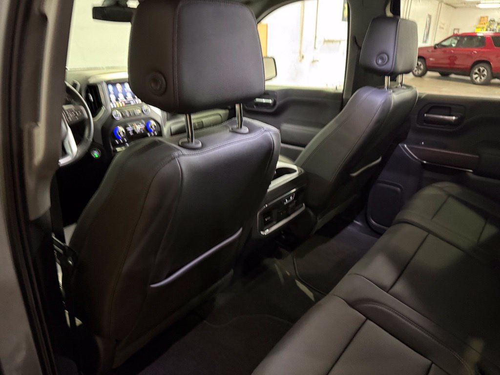Used 2019 GMC Sierra 1500 SLT w/ SLT Premium Package AWD/4WD image 30