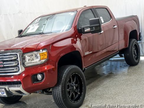 Used 2017 GMC Canyon SLT w/ Driver Alert Package AWD/4WD image 4