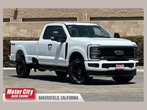 Used 2025 Ford F250 XL w/ STX Appearance Package image 1