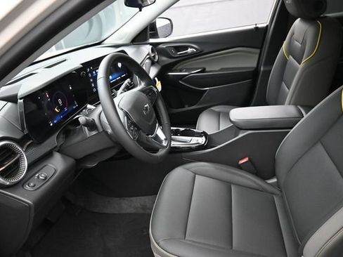 New 2026 Chevrolet Trax ACTIV w/ Driver Confidence Package FWD image 8