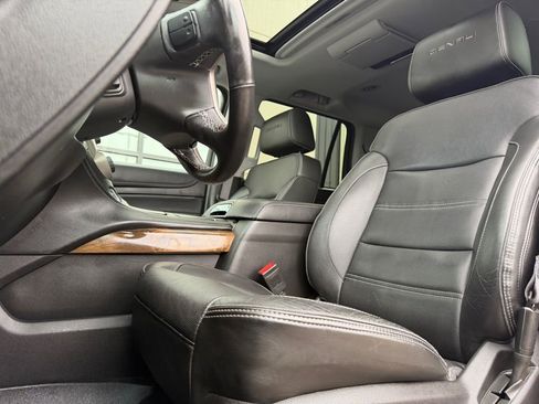 Used 2016 GMC Yukon Denali w/ Open Road Package image 10