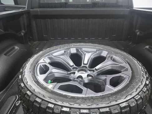 Used 2022 RAM 1500 Limited AWD/4WD image 23
