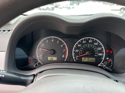 Used 2010 Toyota Corolla LE image 8