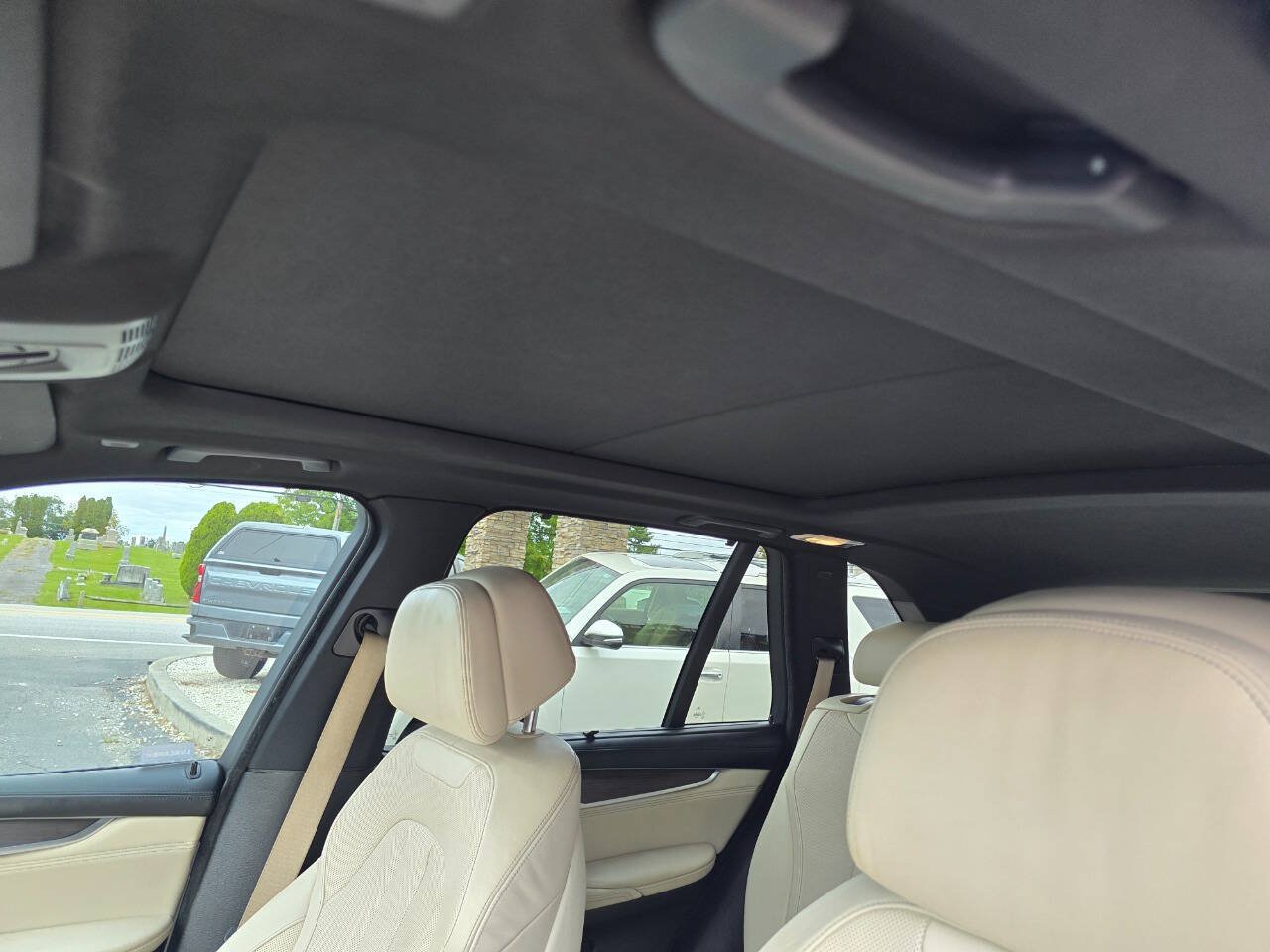 Used 2017 BMW X5 xDrive35i AWD/4WD image 23
