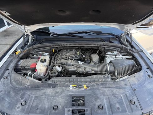 Used 2023 Jeep Grand Cherokee Limited AWD/4WD image 20