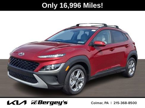 Used 2023 Hyundai Kona SEL image 1