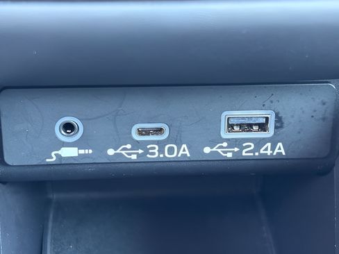 Used 2024 Subaru Outback Limited AWD/4WD image 16
