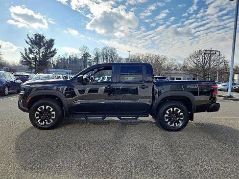 Certified 2024 Nissan Frontier PRO-4X w/ Off-Road Protection Package image 5