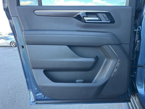 New 2026 Chevrolet Suburban LS w/ LPO, Dark Essentials Package image 23