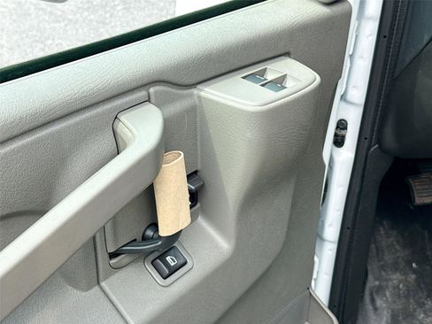 New 2024 Chevrolet Express 4500 w/ Power Convenience Package image 14