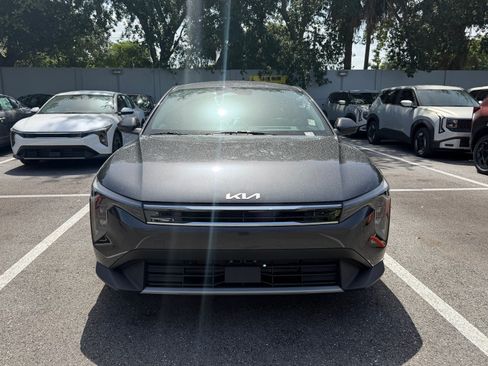 Certified 2025 Kia K4 EX FWD image 2