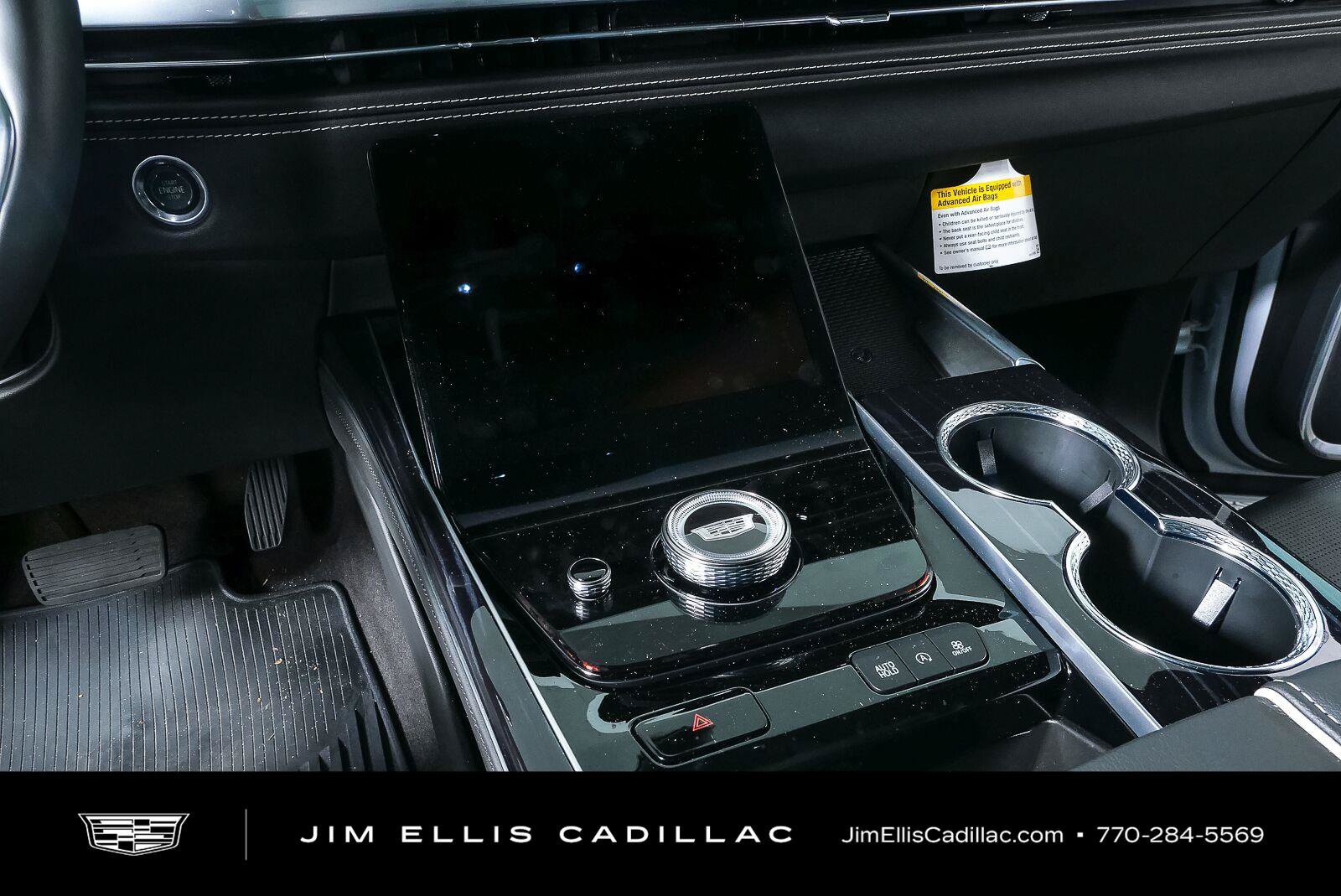 Used 2026 Cadillac Escalade ESV Sport w/ Touring Package AWD/4WD image 18