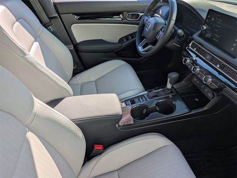 Used 2025 Honda Civic Sport Touring image 35