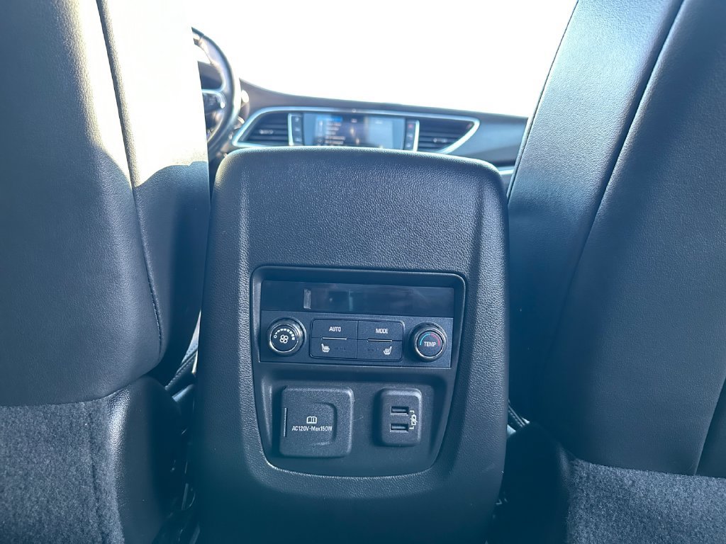 Used 2021 Buick Enclave Avenir w/ Avenir Technology Package AWD/4WD image 30
