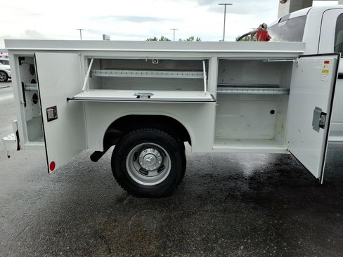 Used 2023 RAM 3500 Tradesman AWD/4WD image 8