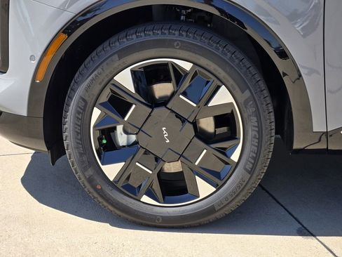 New 2026 Kia Sportage SX AWD/4WD image 9