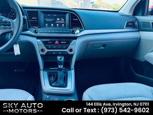 Used 2018 Hyundai Elantra SEL FWD image 10