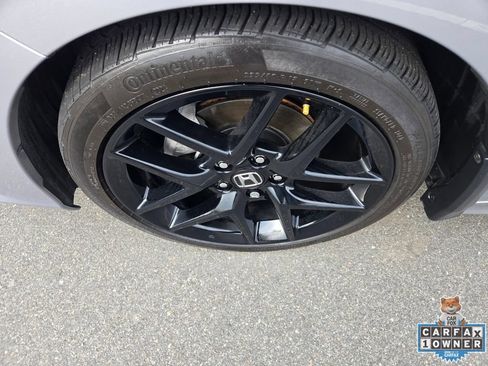 Used 2023 Honda Civic Sport image 15