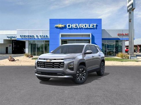 New 2026 Chevrolet Equinox LT image 8