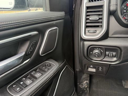 Used 2020 RAM 1500 Laramie image 10