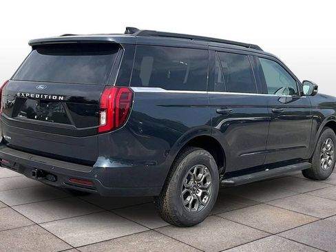 New 2026 Ford Expedition Active AWD/4WD image 17