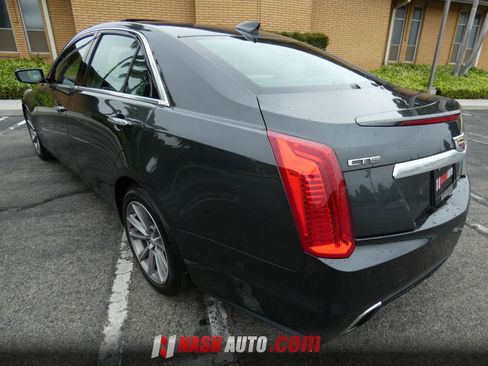 Used 2018 Cadillac CTS Luxury RWD image 12