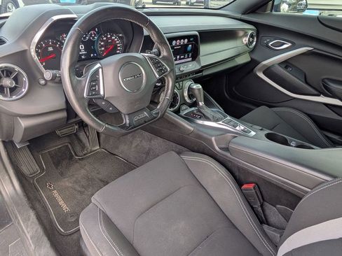 Used 2017 Chevrolet Camaro SS image 16