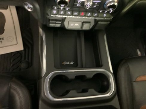 Used 2020 GMC Sierra 2500 AT4 w/ AT4 Premium Package image 18