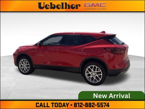 Used 2023 Chevrolet Blazer LT FWD image 8