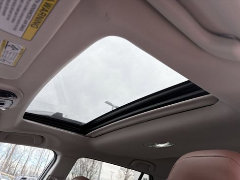 Used 2020 Subaru Outback Touring XT image 29